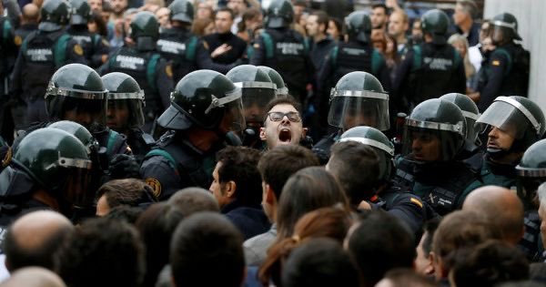 meridelamor's tweet photo. Y ahora todos estos polis dónde están??
01/10/2017
#Dana #DanaValencia #Valencia #DanadeValencia https://t.co/eS1M3dOe5b