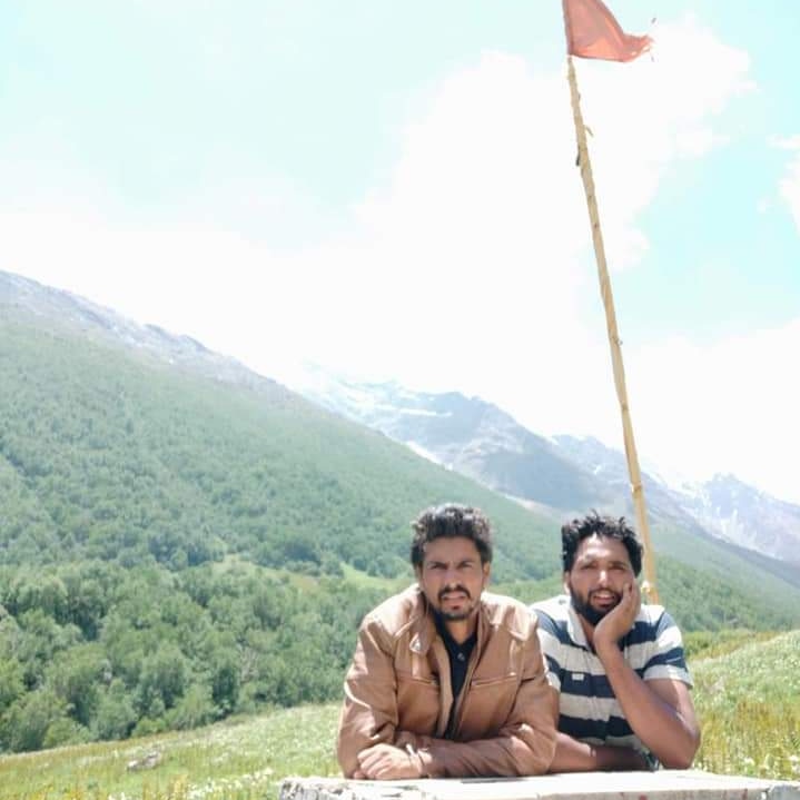 Manveer4243's tweet photo. Hemkund sahib flower ghaati https://t.co/URWPhY7XkA