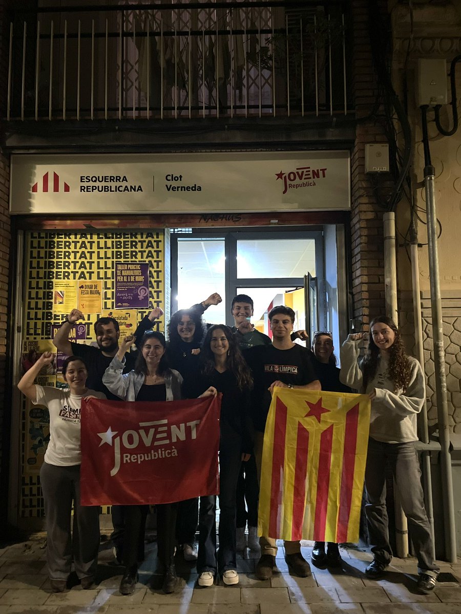 Avui el jovent republicà de sant martí hem celebrat el nostre congrés local per encarar aquest nou any polític amb ganes i una nova permanent!✊🏻👏🏻