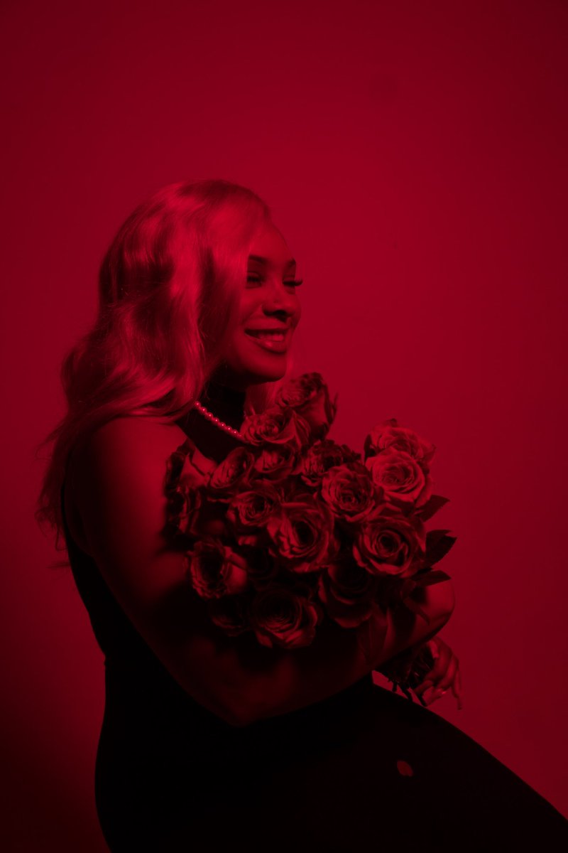 ayekeah's tweet image. 10/09🌹 #Chapter26 

*Insta saw it first 😅
