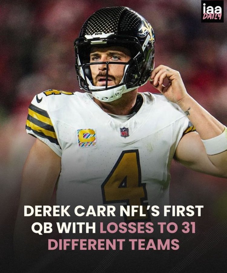 yfntrace's tweet photo. congrats on making history @derekcarrqb https://t.co/0sTryN7yYG