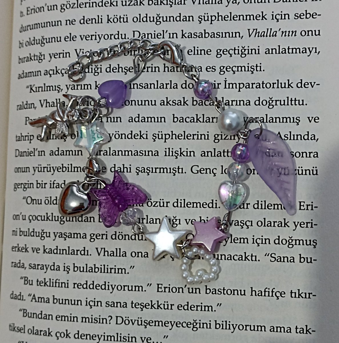 ShayuShop's tweet photo. Charm satış!
İstediğiniz boyut, renk ve modeli söylerseniz yapabilirim!  Telefon charmı binder için ve bileklik de yapıyorum! Dm atabilirsiniz! hesabımdan da örnek bakabilirsiniz. 

🎀 @bujo_go @bujosatis @bujoshoptr @bujo_sell @kpopmerchsatis @randombujo https://t.co/yZWRFAJrWu