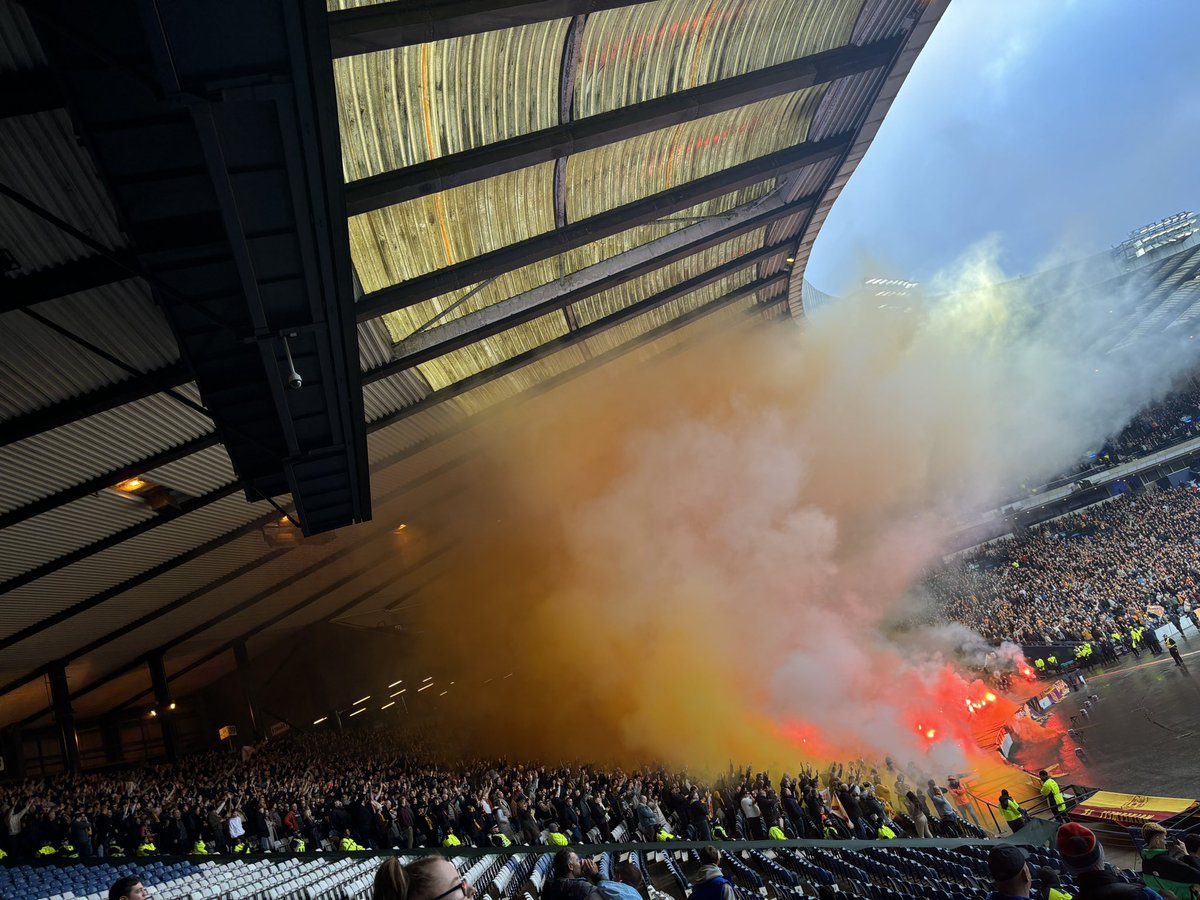 Some amount of stench coming from the Motherwell fans