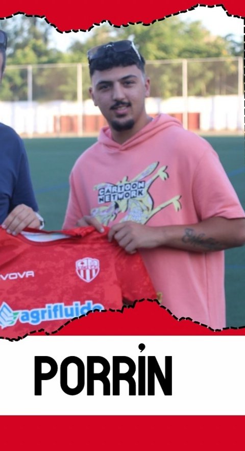 LoraCFOficial's tweet photo. FINAAAAL en Sevilla. Victoria (0-2) del @LoraCFOficial ante el @CDClaretSev con goles de #Porrín y @CarlosCabas07 uno en cada tiempo. Partido bien controlado por los de @FJ_Chico y un +3 importante! 💪💪
A seguir compitiendo!!
#ElValorDeLoNuestro
#VamosLora ❤️⚪❤️ https://t.co/eiOe07yxkx