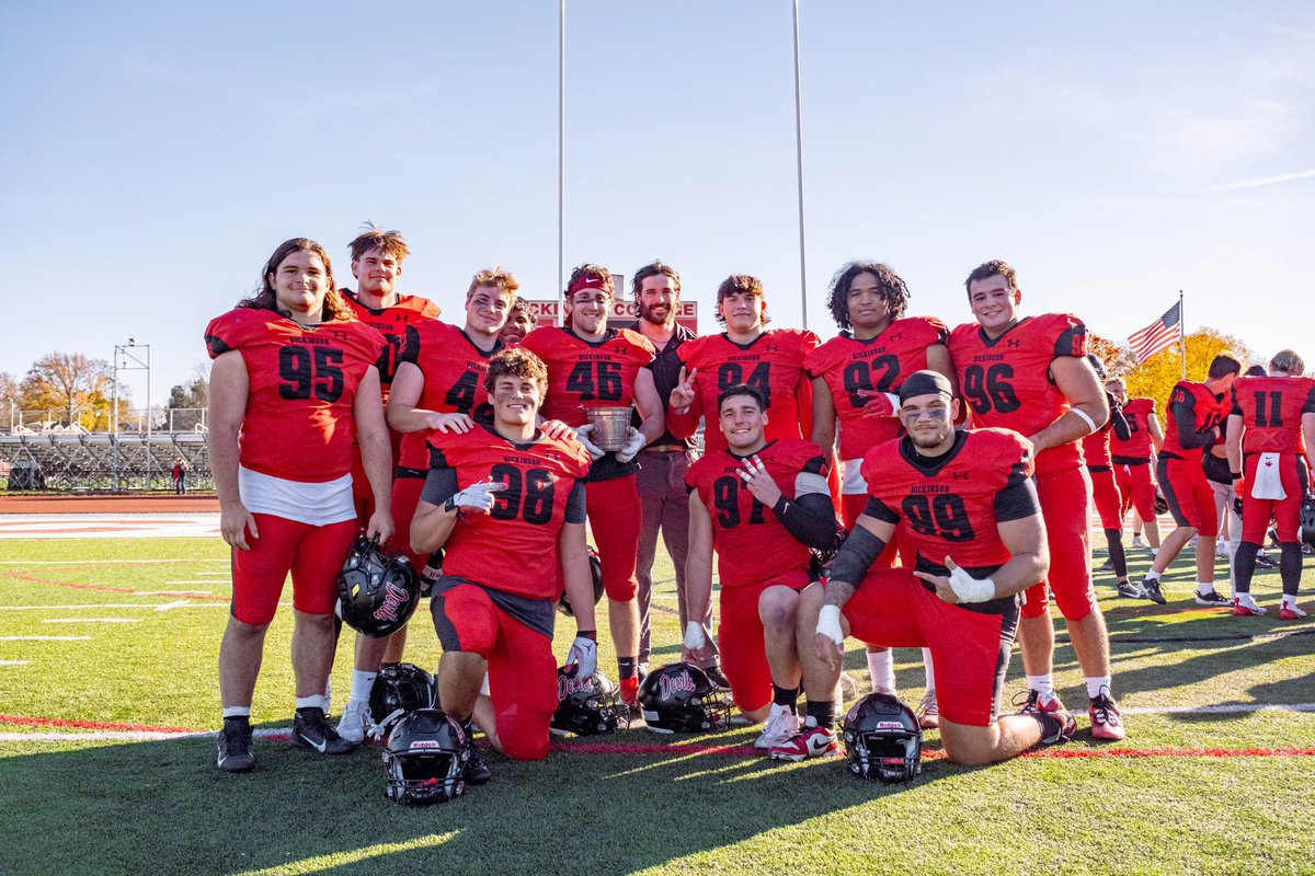 DCRedDevilFB's tweet photo. All smiles here on Biddle Field 🤗 

#WearTheRed | #ForksUp https://t.co/DtyEDF04IJ