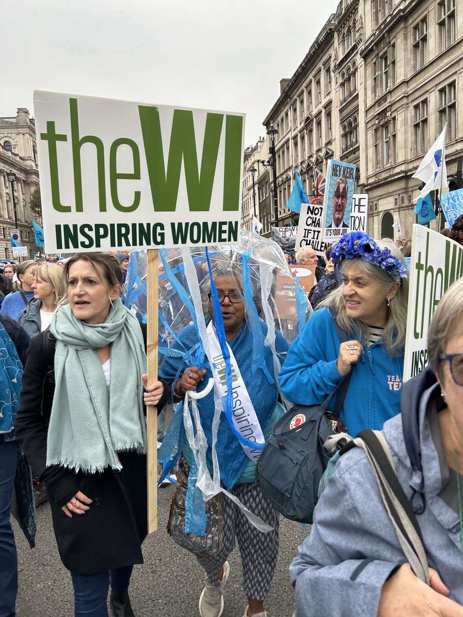 Frances Simmons tweet media