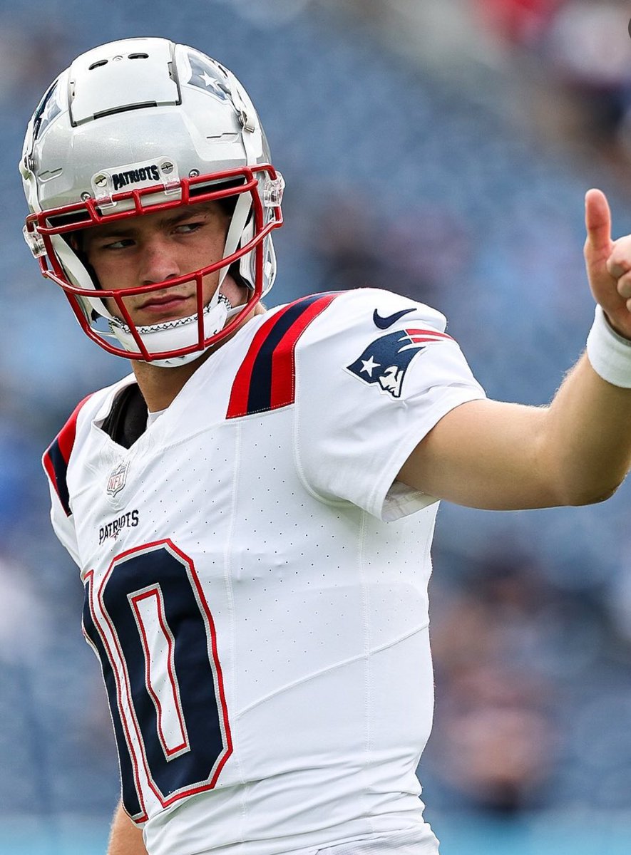 DRAKE MAYE WAS INSANE TODAY…

• 29 of 41
• 206 passing yards 
• 95 rushing yards
• Touchdown 
• Game-tying touchdown with no time left on the clock

NEW ENGLAND HAS THEIR FRANCHISE QB.