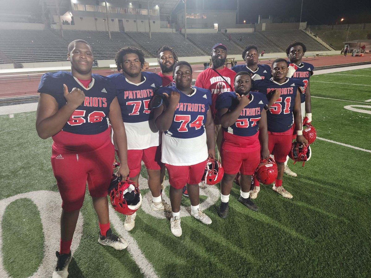 Kyson Mallard (@kysonmallard56) on Twitter photo Best O-Line in the region!! 💯 <a href="/WestoverPats229/">Westover Patriots</a> <a href="/TorianC68/">Torian Chester</a> <a href="/VincentTumblin/">Vt</a> <a href="/CoreyGardner_70/">Corey Gardner</a> <a href="/JshawnJinks77/">jshawn jinks</a> @GAVarsityRivals <a href="/PrepRedzoneGA/">Prep Redzone Georgia</a> <a href="/RecruitGeorgia/">Recruit Georgia</a> @RivalsFriedman <a href="/RustyMansell_/">Rusty Mansell</a> <a href="/ncsa/">NCSA College Recruiting</a> Best O-Line in the region!! 💯 <a href="/WestoverPats229/">Westover Patriots</a> <a href="/TorianC68/">Torian Chester</a> <a href="/VincentTumblin/">Vt</a> <a href="/CoreyGardner_70/">Corey Gardner</a> <a href="/JshawnJinks77/">jshawn jinks</a> @GAVarsityRivals <a href="/PrepRedzoneGA/">Prep Redzone Georgia</a> <a href="/RecruitGeorgia/">Recruit Georgia</a> @RivalsFriedman <a href="/RustyMansell_/">Rusty Mansell</a> <a href="/ncsa/">NCSA College Recruiting</a>