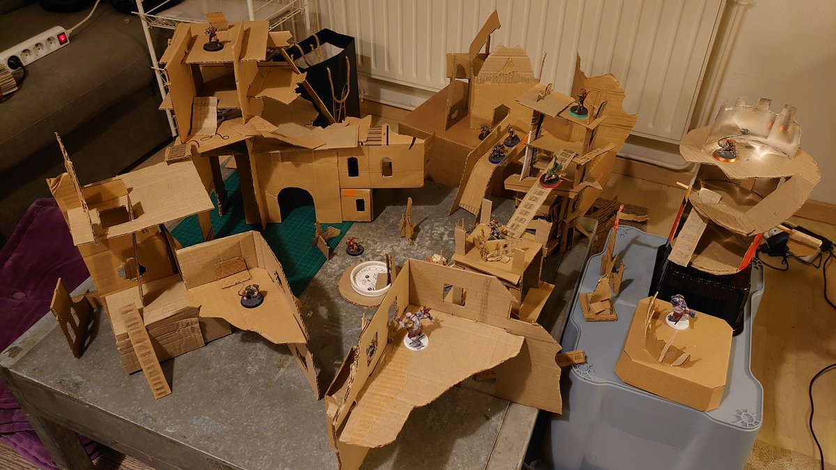 ultima_vela's tweet photo. More buildings for my first Mordheim game :)
#mordheim #warhammer #TTRPGs #miniaturepainting #terrain #tabletopgames #fantasy #skirmish https://t.co/st9WprupYA