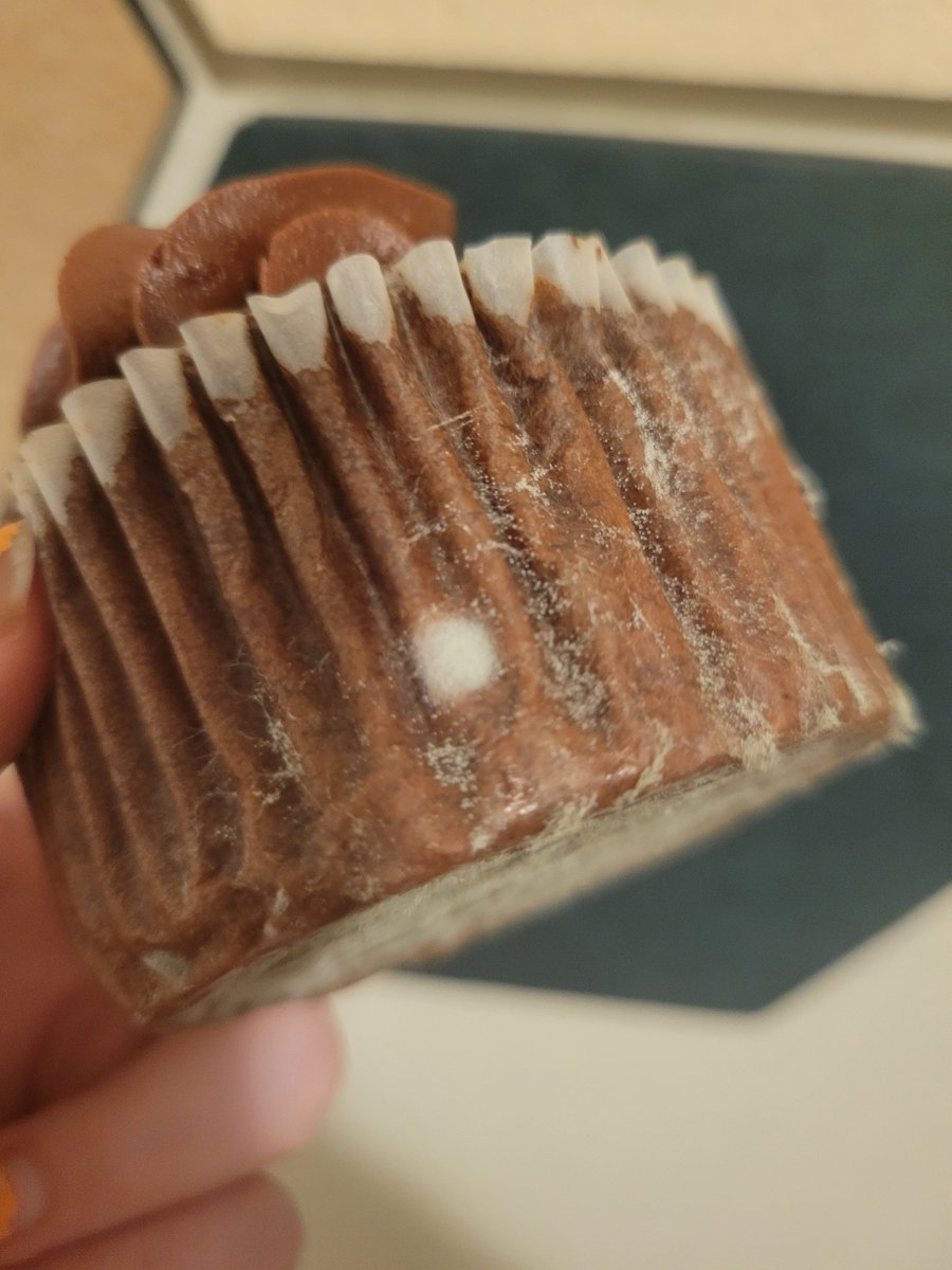 loritayday's tweet photo. Moldy @JustDessertsSF cupcake, courtesy of @HTeaO https://t.co/sfNMYDZCCL