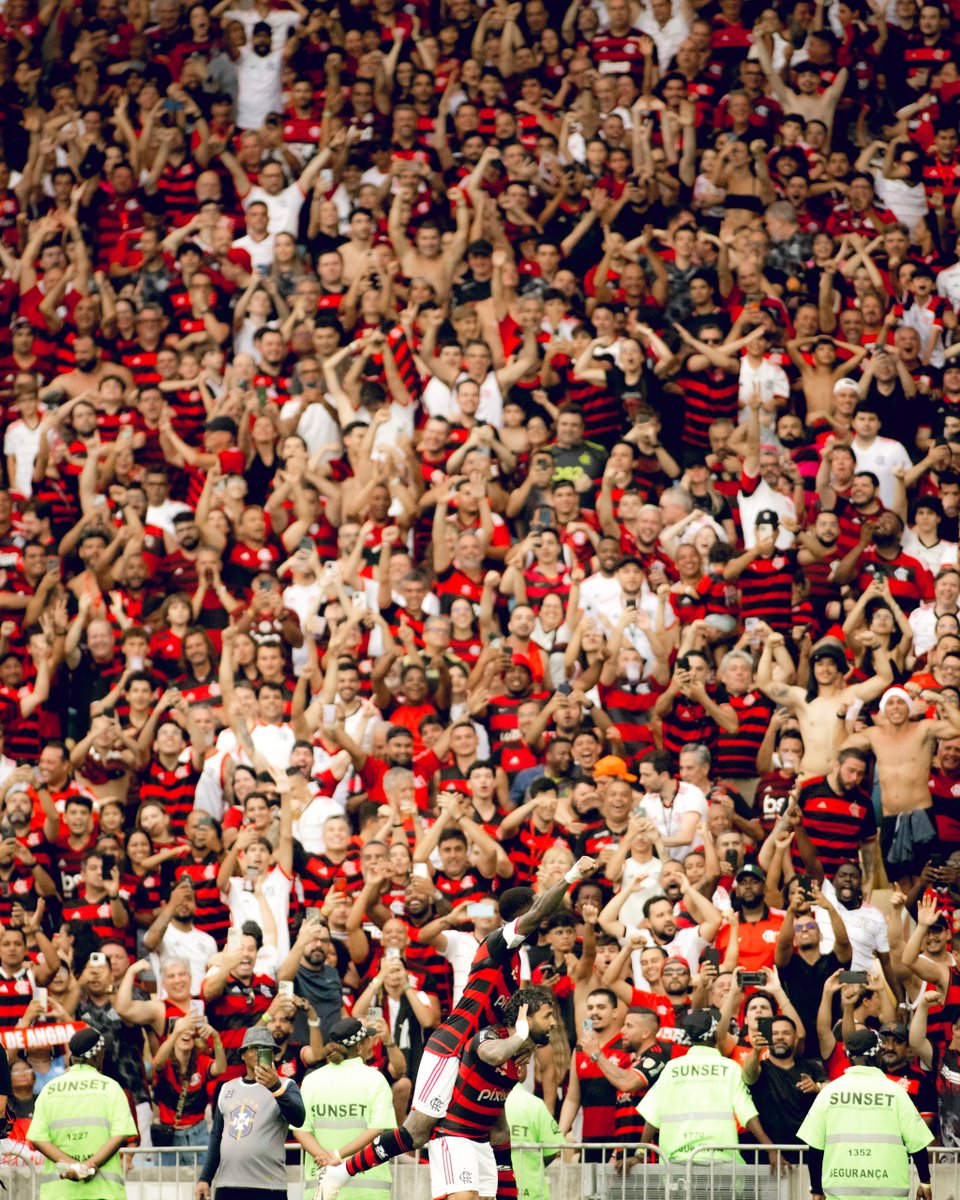 NÓS.
POR NÓS.
PELOS NOSSOS.
PELO NOSSO LUGAR: O TOPO.
#PELOPENTA.

SEMPRE!

📸 Adriano Fontes / CRF
#VamosFlamengo #CRF