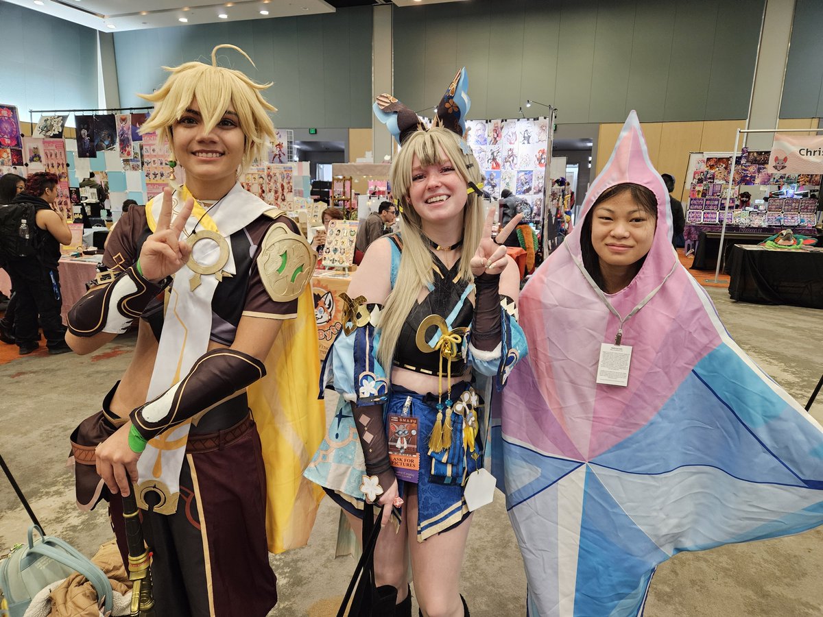 SNAFUCon's tweet photo. More fantastic cosplays at SNAFU Con! https://t.co/HS0MnlNKlI https://t.co/iNTTWNZ6L2