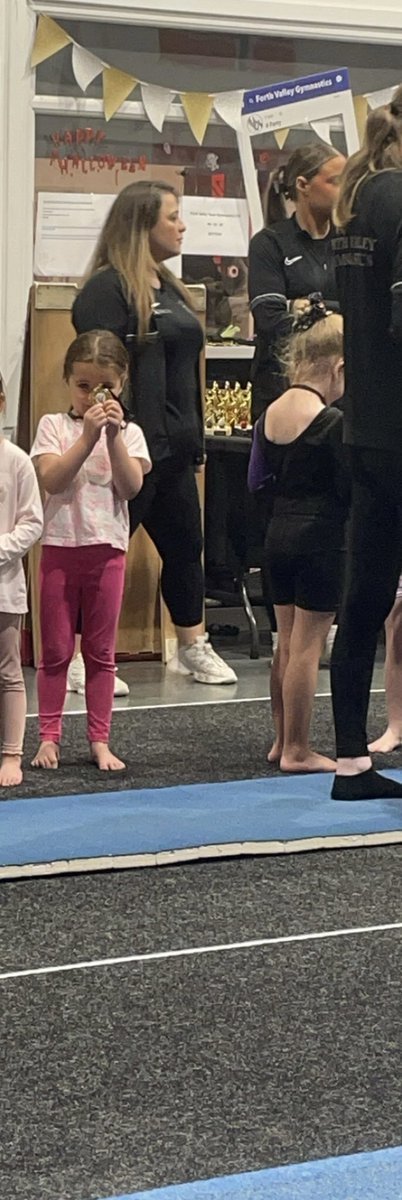 5th place 🏅🤸‍♀️
So proud of this girl, she stepped out of her comfort zone and tried her best at her first gymnastics competition today 👏🏽🥰 #proudparent #achieving <a href="/bant_nursery/">Bantaskin ELC Class</a>