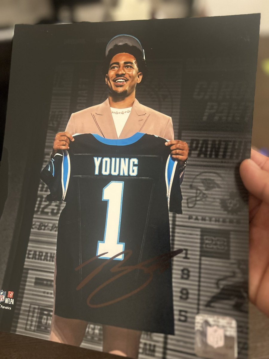 Tony Salazar π€π½ (@panthers_tone) on Twitter photo π¨π¨π¨#GIVEAWAYπ¨π¨π¨
Like, follow, repost, and comment #KeepPounding for a chance to win this 8x10 signed by <a href="/_bryce_young/">Bryce Young</a>! π₯
Must be a #panthers fan!
#GoodLuck π to all! π¨π¨π¨#GIVEAWAYπ¨π¨π¨
Like, follow, repost, and comment #KeepPounding for a chance to win this 8x10 signed by <a href="/_bryce_young/">Bryce Young</a>! π₯
Must be a #panthers fan!
#GoodLuck π to all!