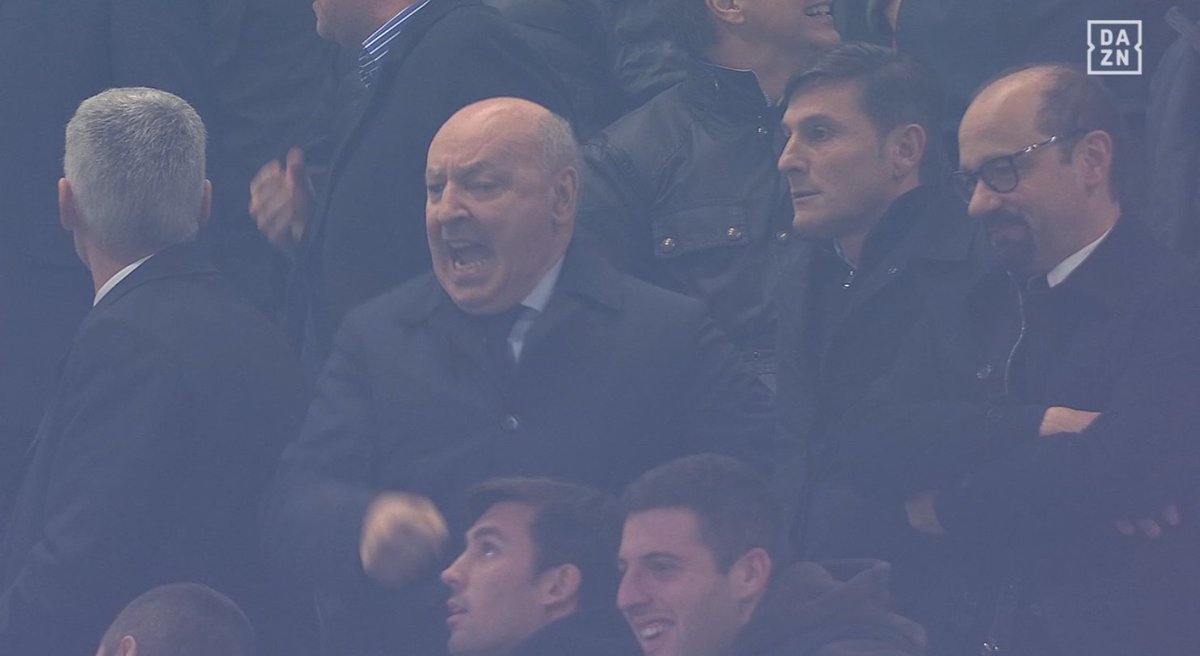 marifcinter's tweet photo. L'esultanza in tribuna dopo la decisione del Var #InterVenezia https://t.co/NeBGQIsyPP