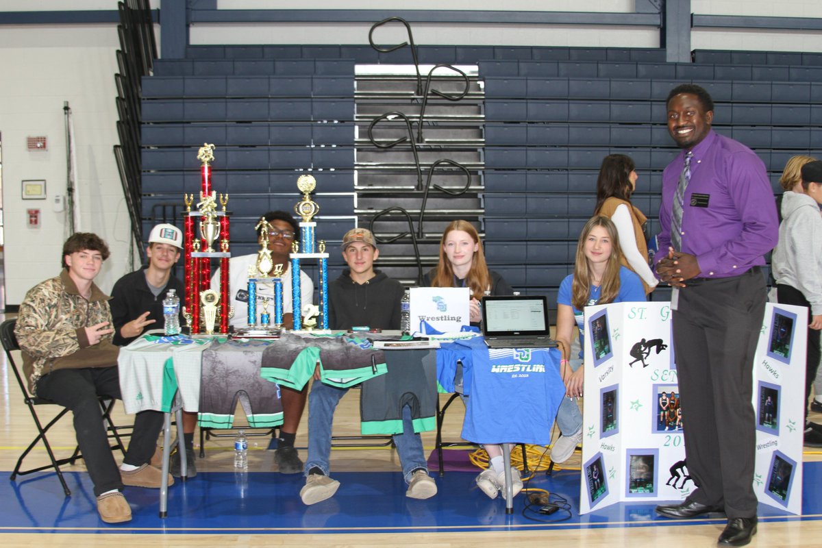 St_GeorgesTHS's tweet photo. Thanks to all of our visitors today for coming to the #StGTech Open House! It could not have been possible without our entire staff, teachers, coaches, facilities crew, business partners, and students who came out on a Sunday to share with our community why #SGisThePlaceToBe! https://t.co/yvZVf2npeV