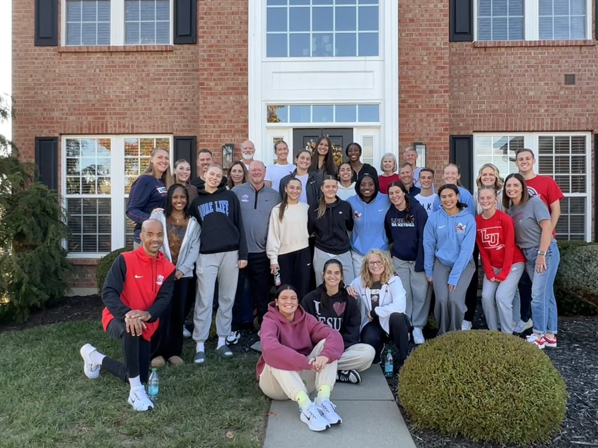 📍Emma Hess’s House 

Thanks for having us 🫶 #OneBody