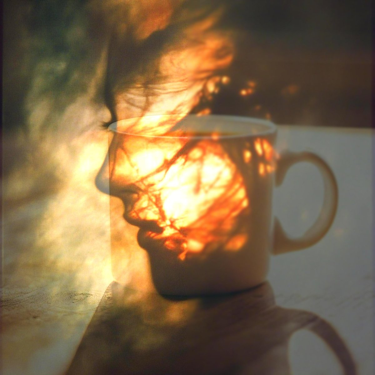 jasfiore's tweet photo. ERES MI CAFÉ - is out now on all digital platforms! 💋☕️🎶
Share it, stream it, drink coffee with it and dance with your favorite person! #jasfiore #eresmicafe #NewMusic 

https://t.co/wH7SjwFrKI https://t.co/zhxkdGPrzo