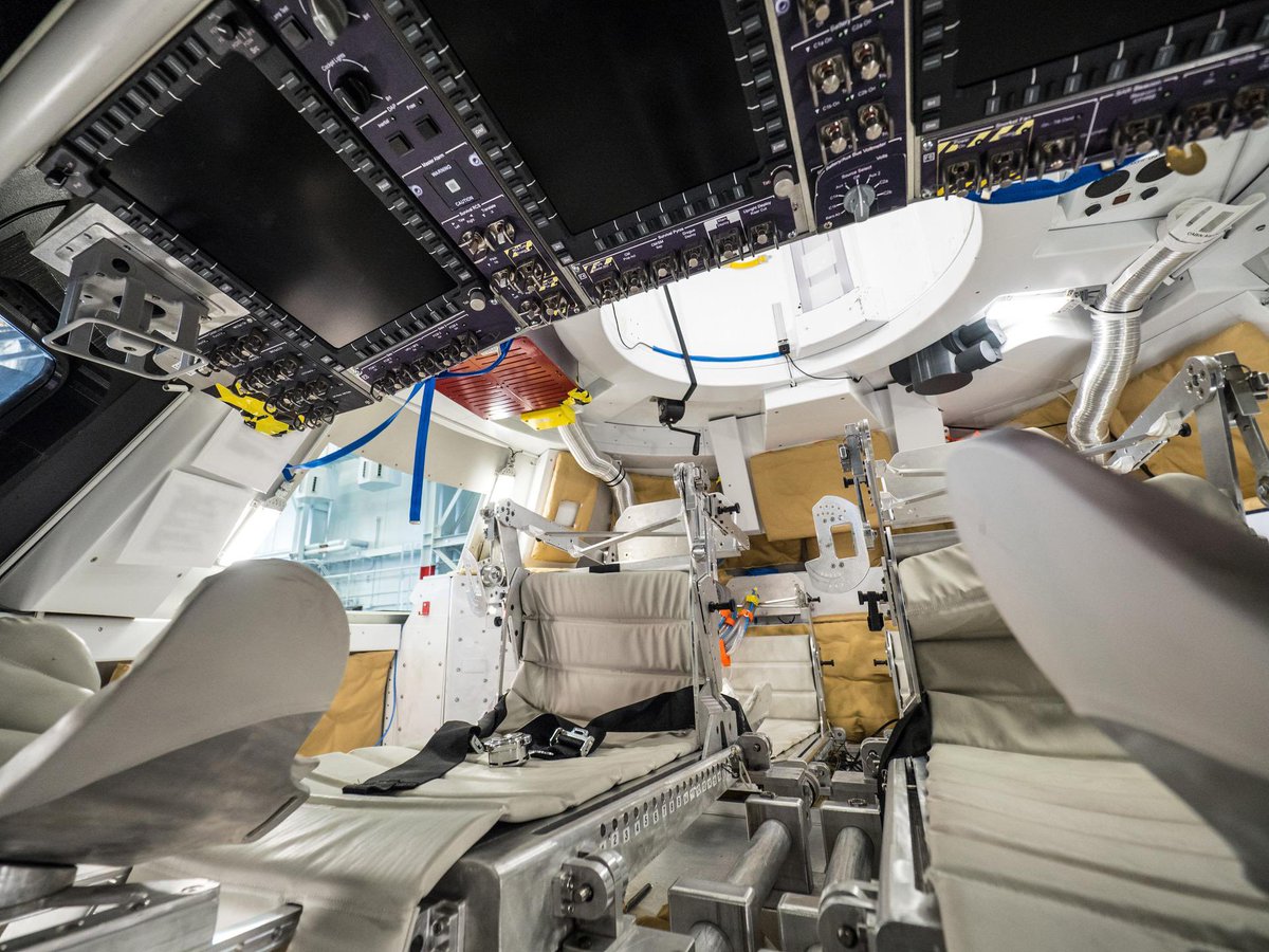 pintleinjector's tweet image. The interiors on Starliner and Orion.  Imagine in the 21st century you get the opportunity to build a goddam spaceship, and you make zero effort to make the experience of riding it special. I cannot fathom the minds that signed off on that. Embarrassing stuff