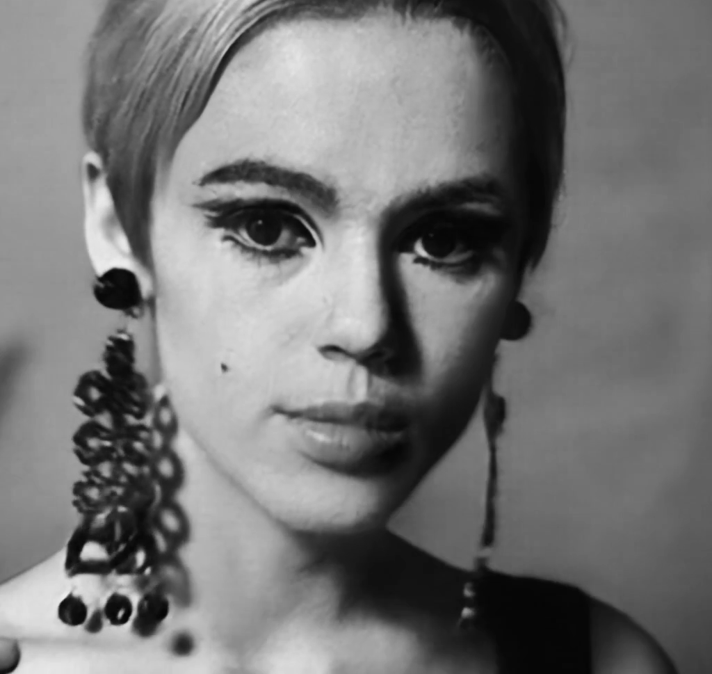 TheEdieSedgwick's tweet photo. Edie Sedgwick, photographed by Jerry Schatzberg, 1966 https://t.co/h1c33tTwEN