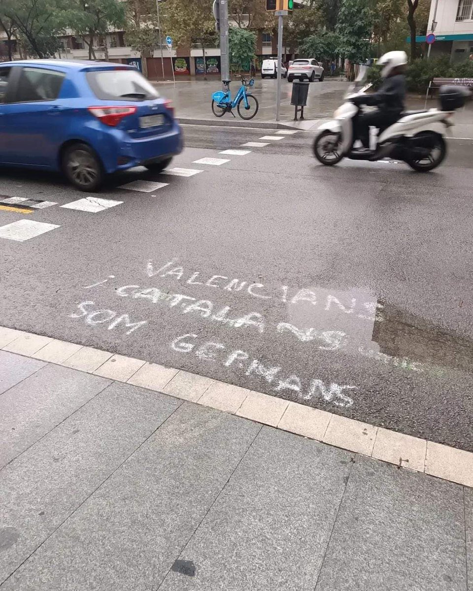 Pas de vianants del Carrer València de Barcelona.