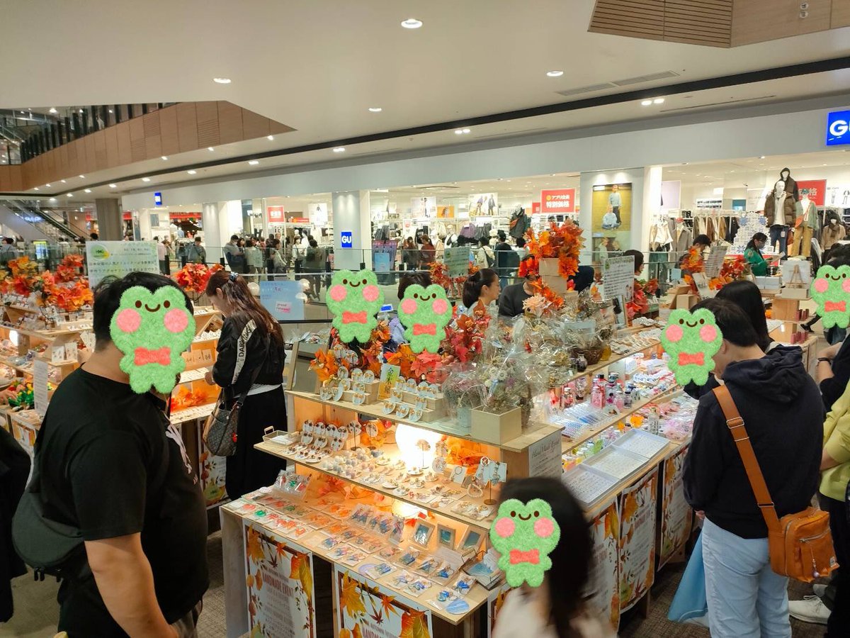 KikuSmile's tweet photo. #ハンドメイドガーデンズ
#イオンモール幕張新都心店

本日までのハンドメイドイベントに参加しております！

クリスマス商品多数ご用意しておりますので、ぜひお越しくださいね🤗💕 https://t.co/2bQWNAd4bR