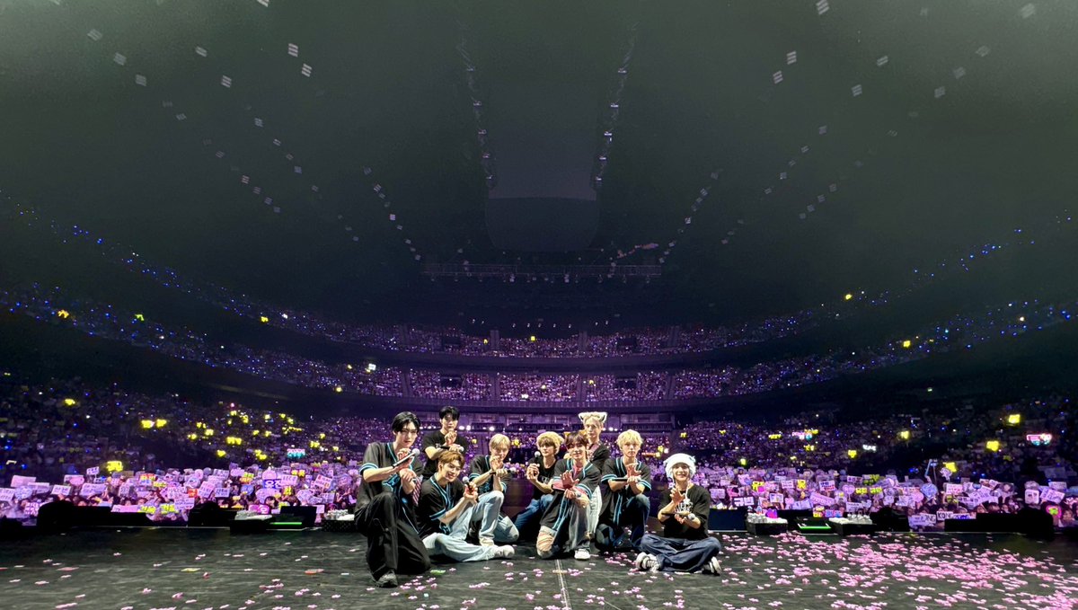 hanbeenaa's tweet photo. #zerobaseone #2024MAMAVOTE  

올해도 애들이 상 받고 행복해하는 모습 보고 싶지 않으신가요..?!🥹 https://t.co/vEP8PmDWQk