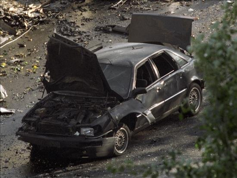 Miss Bennet tweet media