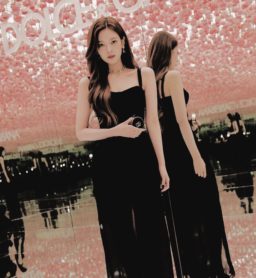 juawxie's tweet photo. ⠀⠀⠀⠀⠀⠀⠀⠀

⠀⠀⠀⠀⠀⠀ ִ֗𑄹itzyೲjulia᎗✨blog৯
⠀⠀⠀⠀⠀⠀photobook for juawxie.
⠀⠀⠀⠀⠀⠀ dolce&amp;gabbana night!
⠀⠀⠀⠀⠀⠀    — scroll✶down —
⠀⠀⠀⠀⠀⠀⠀⠀ https://t.co/vxGEf9pG8U