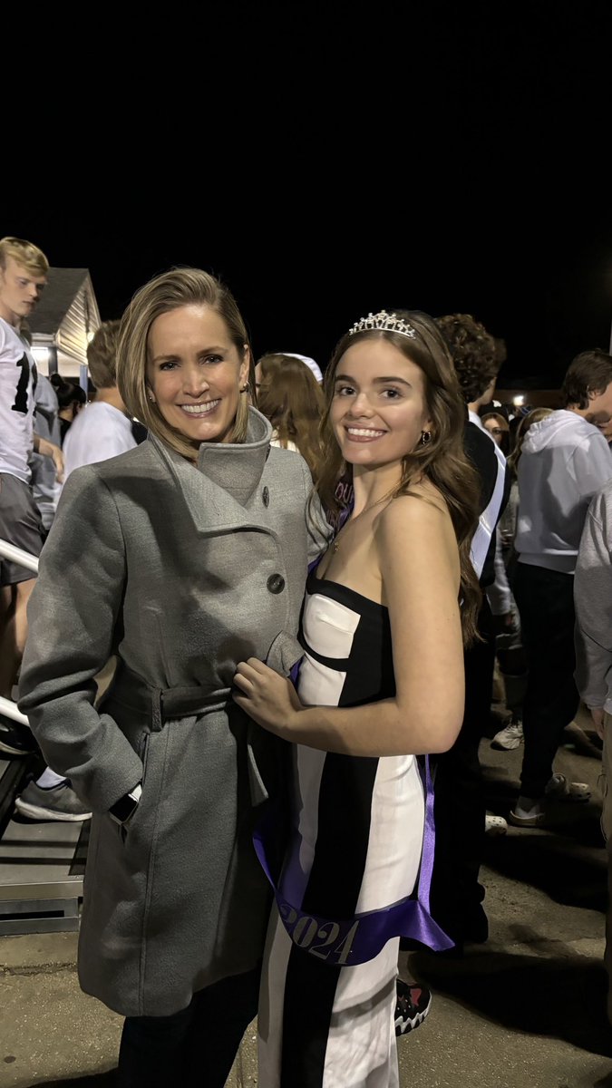LAMcLaud's tweet photo. Doing a little personal shout out. While I’m a Principal by day, my greatest work is that as “Mom.” 
Celebrating my daughter (a little late) as she turns 17. 
16 was a whirlwind with many new experiences. Grace continues to shine with her big heart (and everything “teenager”), and I am so very proud.