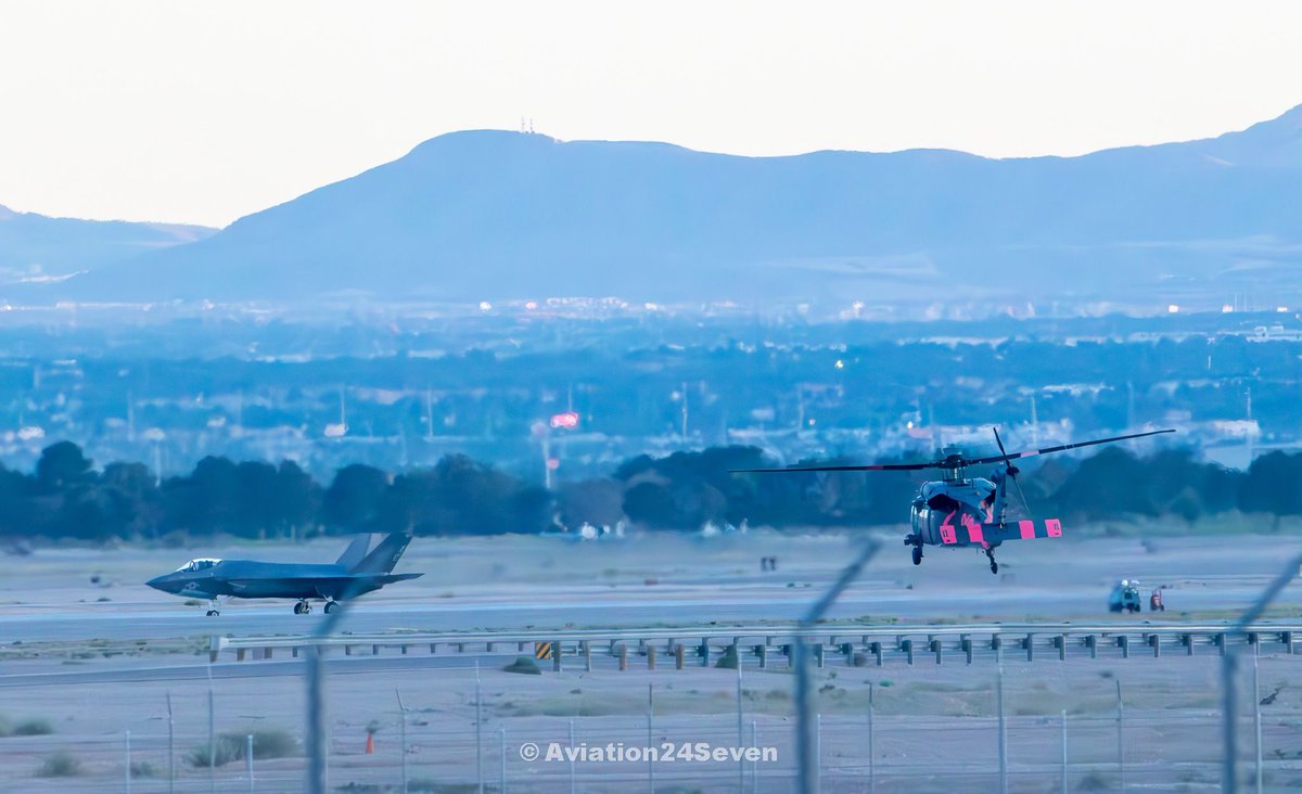 aviation24seven's tweet photo. #nellisafb #nellis #nellisairforcebase #redflag24 #redflag #airforce #marines #navy #fighter #fighterjet #f35 #f16 #f18 #f22 #f15 #b52 #b2b #b2 #airforce #af #planegeek #planespotting #planelovers #usaf #airforce #lasvegas #edwardsafb #military https://t.co/iw2lM9Ofg4