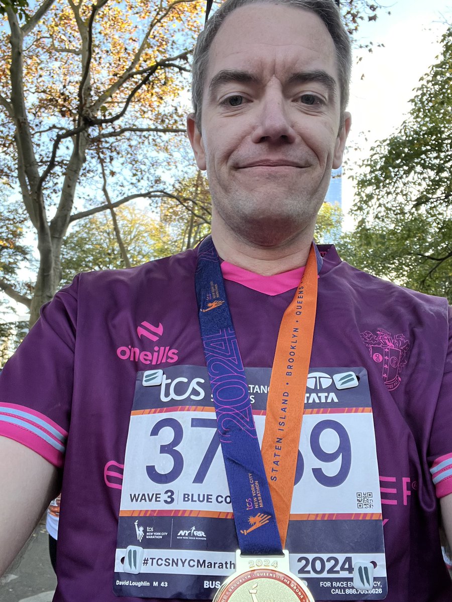 Luffers81's tweet photo. @PaulCBrunson Our wonderful Marsden shirt has been to all five boroughs of New York today! https://t.co/IFz62OpsKW