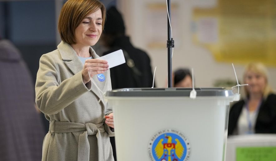 BREAKING

Moldova President Maia Sandu has defeated her pro-Russia rival and won reelection.

This is great news for Europe and terrible news for Putin.