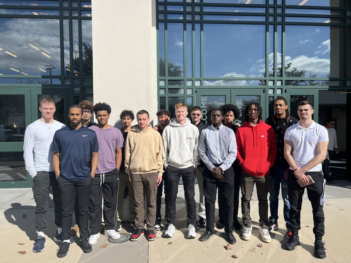 RegentMensBkb's tweet photo. It was a great day to be in the Lords House with this group of young  men….#i✝️matters,#whyno✝️us https://t.co/IKJazilmQF