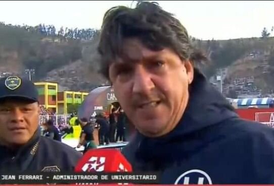 Amor, mi familia es de alianza, por favor, no hables de fútbol en la cena
Yo todo bicampeón: