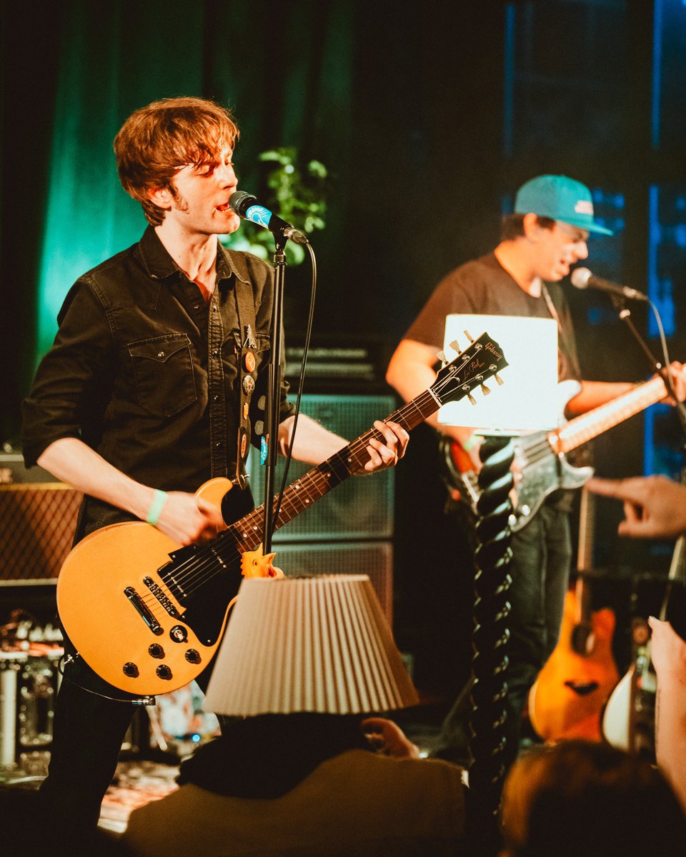 Pullstring (Official Band) 🧵🎶🎸 tweet media