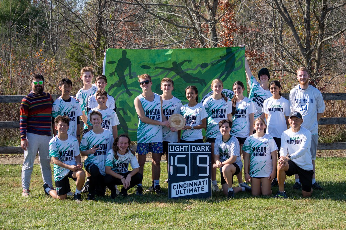 cometsultimate's tweet image. Comets Mixed Ultimate are your Ohio HS Mixed State Champions '24.  Thank you Coaches for leading, parents for supporting and @cincyultimate for hosting another great tournament!