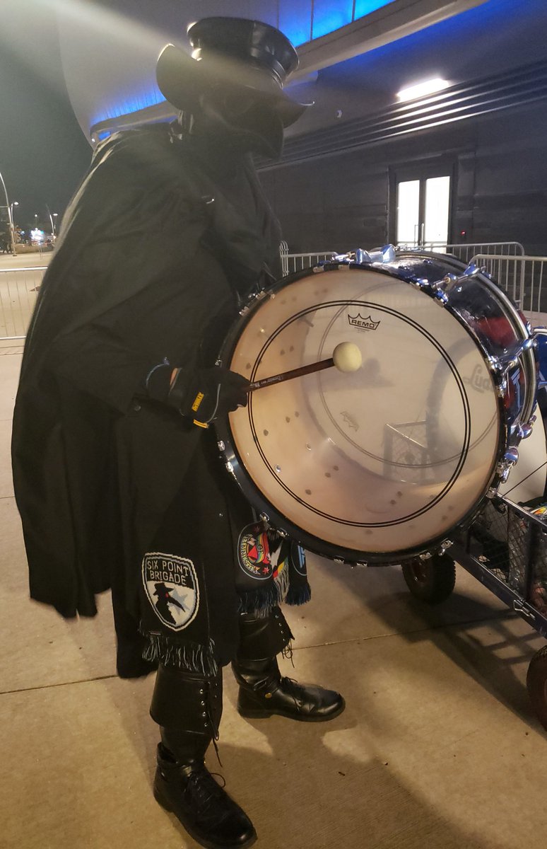 THUNDERWALL tweet media