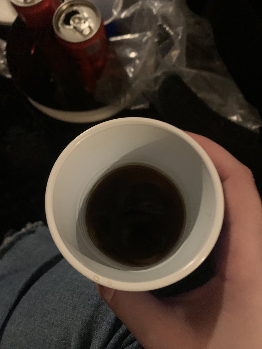 anyshowsbitch's tweet photo. Jäger and cola and that’s my sixth! @pagetpaget what’s your go to drink/cocktail? https://t.co/vAifFC0LGG
