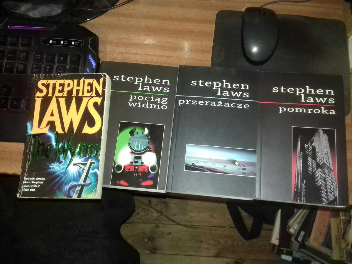 patrixilent's tweet photo. How come almost nobody is talking about #StephenLaws? His novels are terrific, on the level of #GrahamMasterton & #JamesHerbert in their best years. We only had 3 of them in Poland: #GhostTrain, #TheFrighteners and #Darkfall (I will finish it tonight), but man are they good. https://t.co/JfdMtygKRY