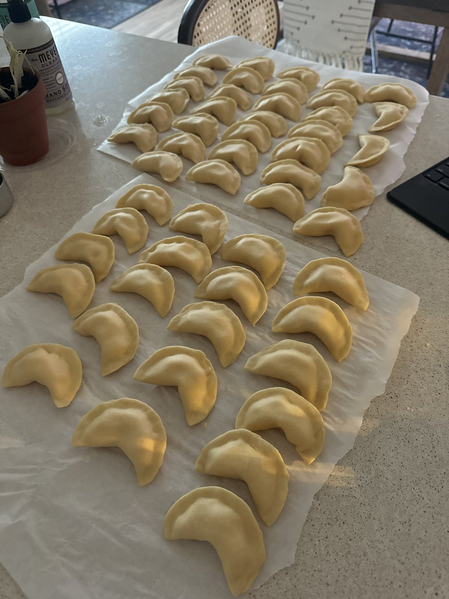 Sara Loretta 🪩 tweet media