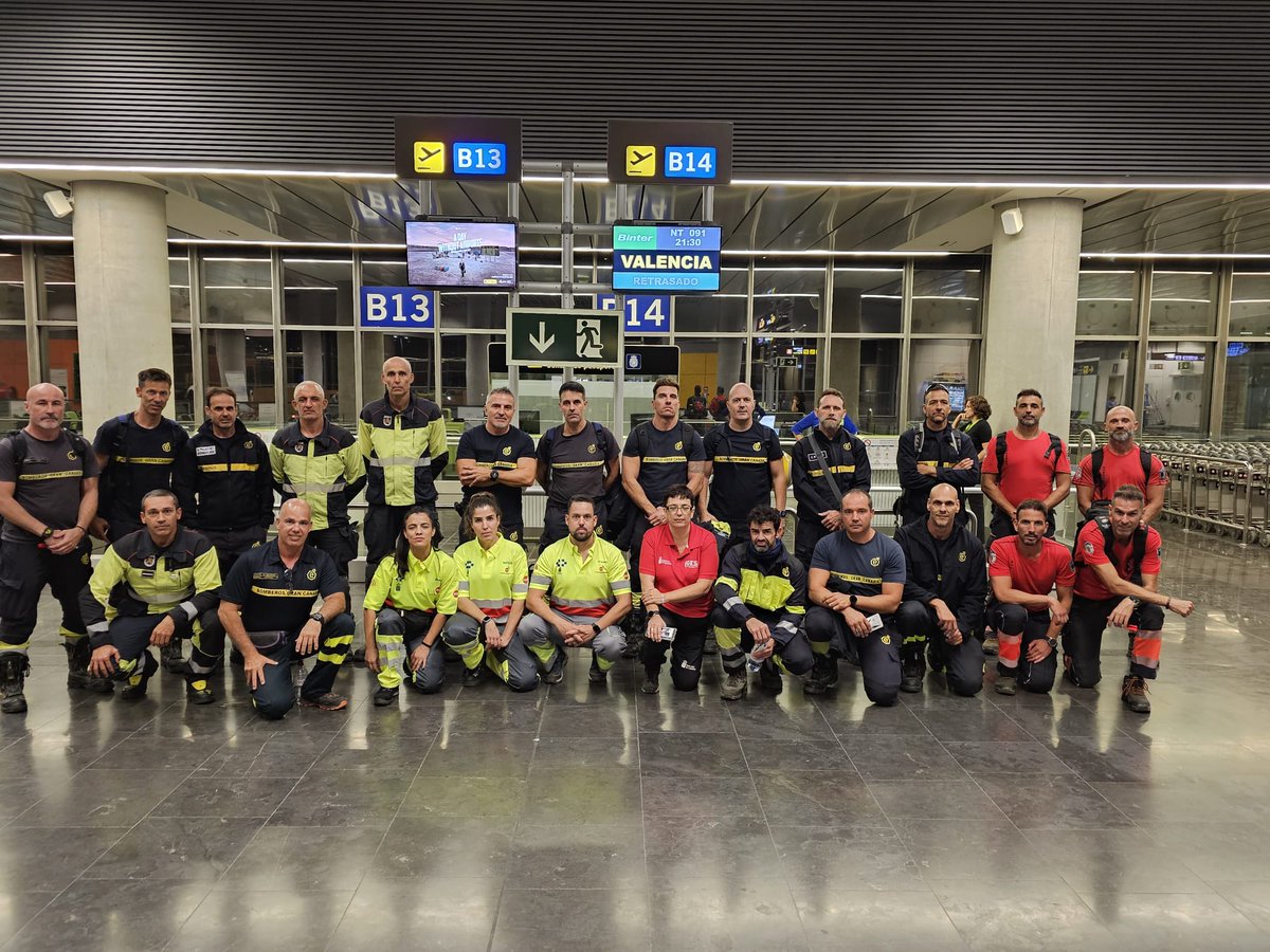 112 Canarias tweet media