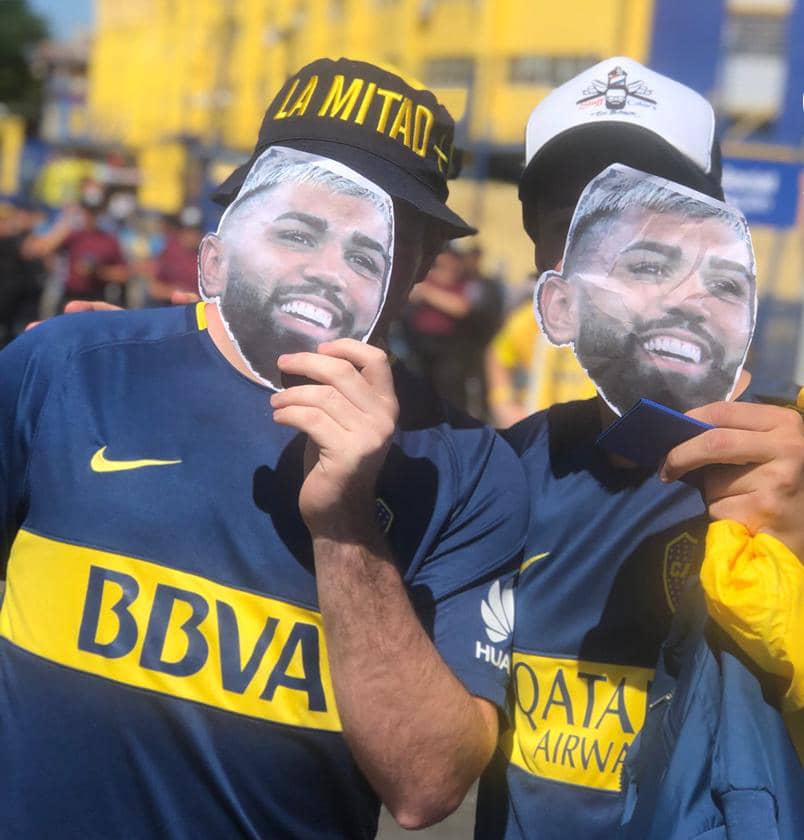 SerenoKaike's tweet photo. @Ivan____98 Saludos desde el más grande de Brasil al club más grande de Argentina. Flamengo 👊🏼 Boca Juniors. https://t.co/RJ5VXn8vto