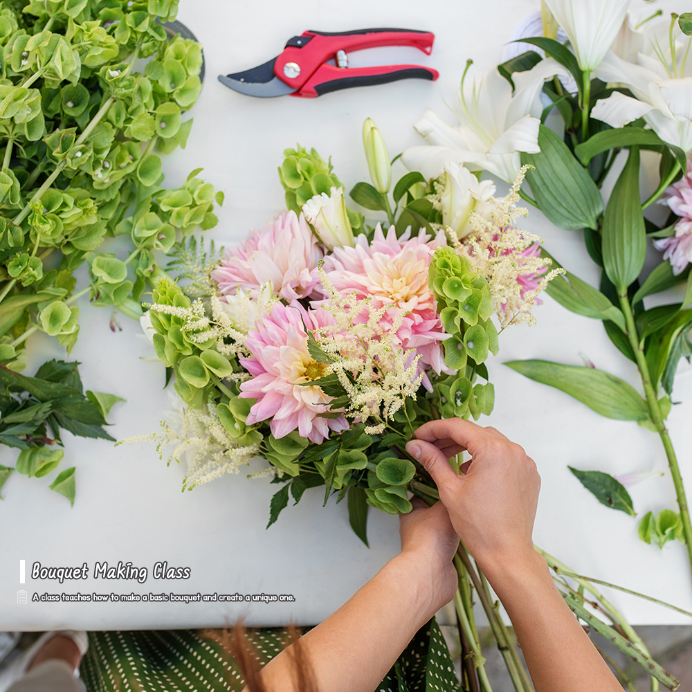 Cangoroo_global's tweet image. 🌸 Flower Class Recommendations 🌸

🕯 Flower Candle Class
 🌹 Floral Arrangement Class
 🌼 Pressed Flower Art Class
 🍰 Flower Cake Making Class

For more information, visit Cangoroo -🌟

#flowerclass #onedayclass #flower #seoul #koreatrip