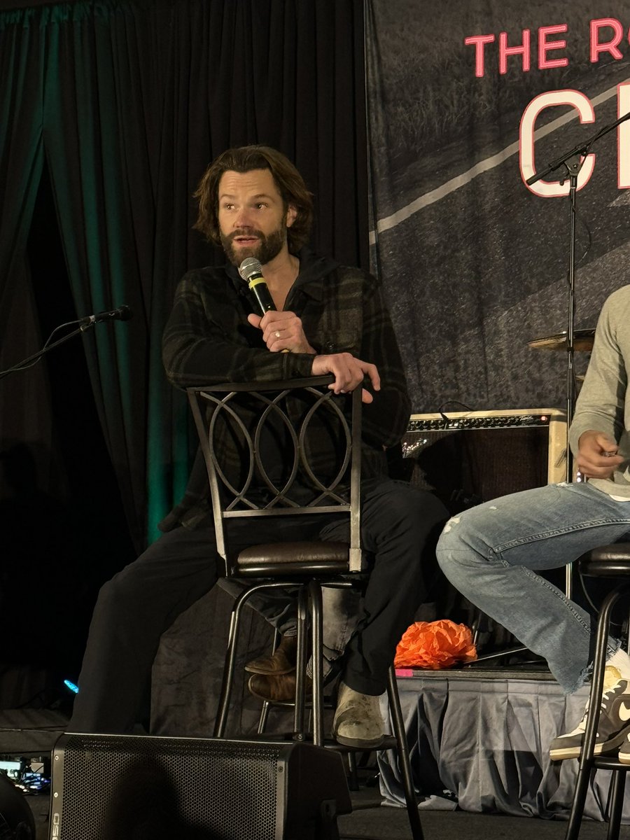 dugindeep96's tweet image. J2 panel 

#spncon #chicon