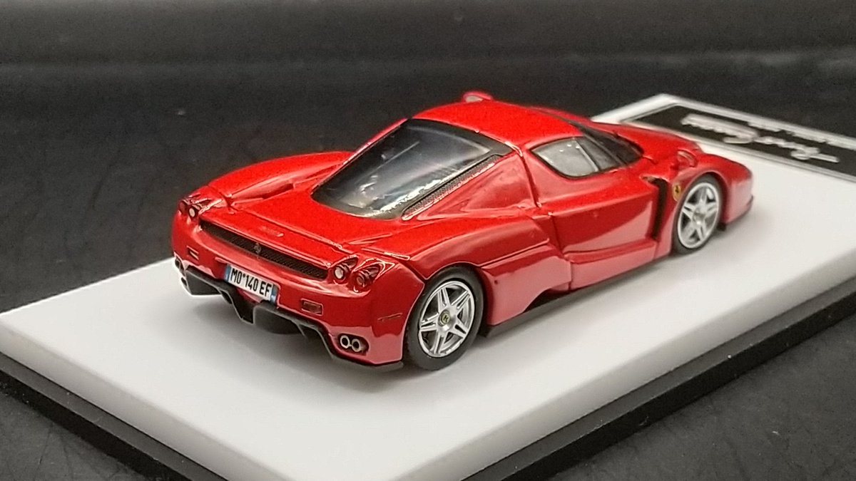 VsW6II31JIxfm8r's tweet photo. King Model 1/64 フェラーリ エンツォ
#ミニカー
#kingmodel
#フェラーリ
#エンツォ https://t.co/XVP4vNrryR