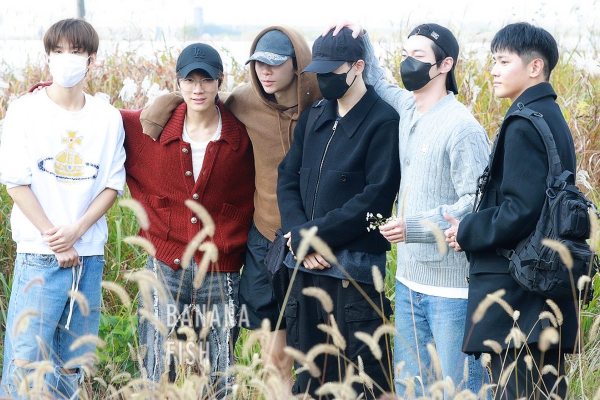 nct_menfess's tweet image. NANGISS BANGETT HUAAAA LIATNYAA, DITEMENIN TAEYONG JUGAAA 😭😭😭🫶🏻🫶🏻 nct!