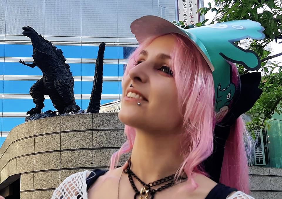 Hoshifune's tweet photo. おはようございます!
昨日はゴジラおたおめだった‼︎
この写真なんだろうねwお母さんが撮ったけどw今日はどこで遊ぼうかな?
#ゴジラフェス #ゴジラフェス2024 #godzillafest https://t.co/v0Zo3gLcW4