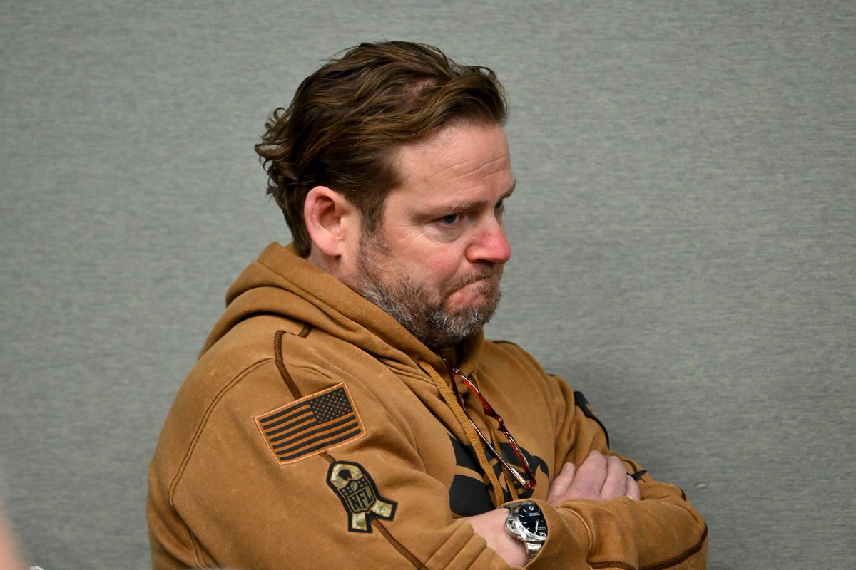 If you're looking for a guy to blame for the Seahawks losing streak⬇️