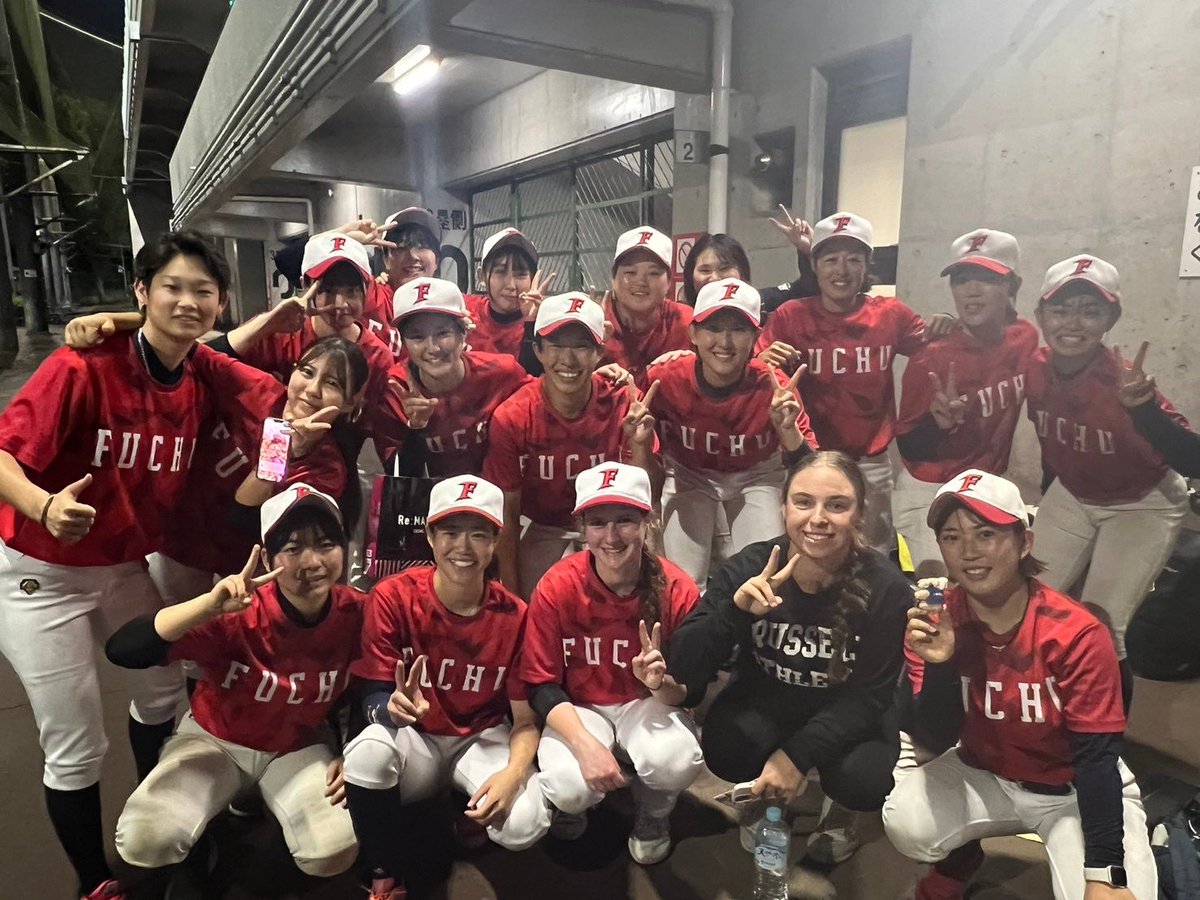 329OMBB's tweet photo. 今シーズンたくさんのご声援
ありがとうございました！！
来年はさらに自分自身もっと強くなれるよう、精一杯頑張りたいと思います🔥
#茨城ゴールデンゴールズ
#全府中
#女子野球 https://t.co/Ose915GVP3